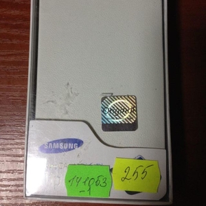 Чехол для смартфона самсунг GT-I9500 белый