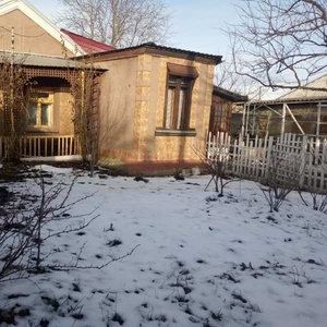 Продам невеликий будинок , ст.м.Індустріальна