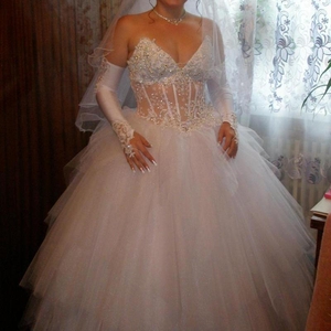 Продам бомбовое свадебное платье