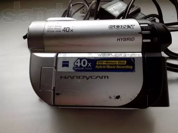  продам видеокамеру Sony DCR-DVD610E 2
