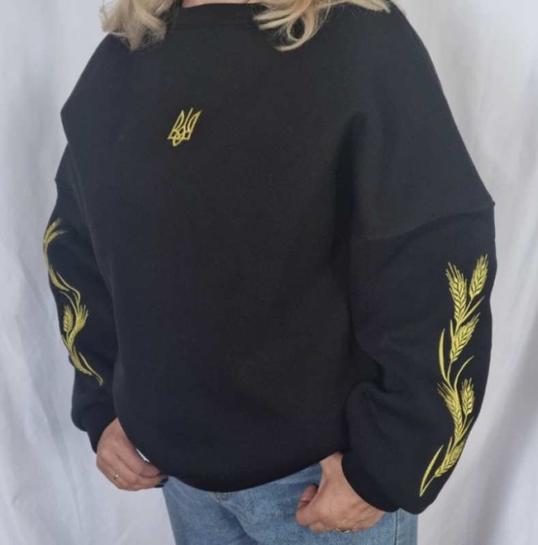 Компʼютерна вишивка та відшив одягу 