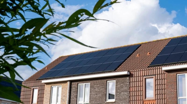 Сонячні електростанції 