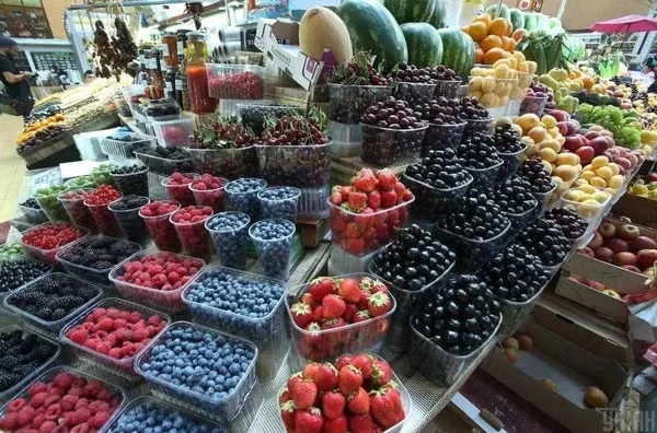 Холодильна та морозильна камери для Заморозки малини і суниці 3