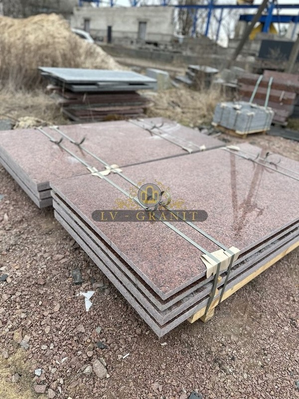 Памятники з граніту,  граніт оптом від LV-Granit 4