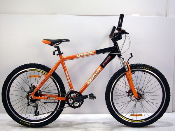 Продам горный алюминиевый велосипед  MYSTIC B+ 26