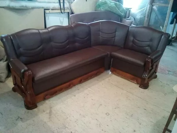 Реставрация мягкой старой мебели 